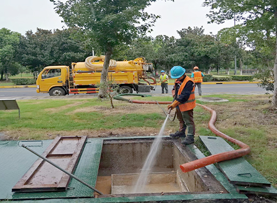 曲江化油池清理